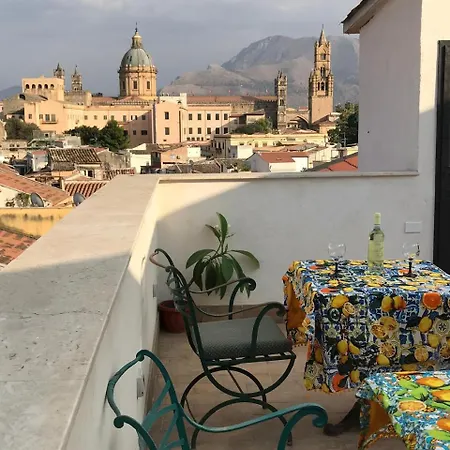 Casa Rosa * Palermo
